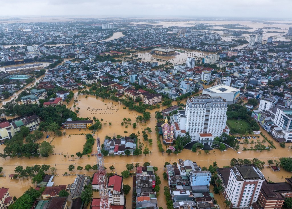 hue_lu lut hue_hue ngap lut_thientai_luluthue_phat giao hue38.jpg